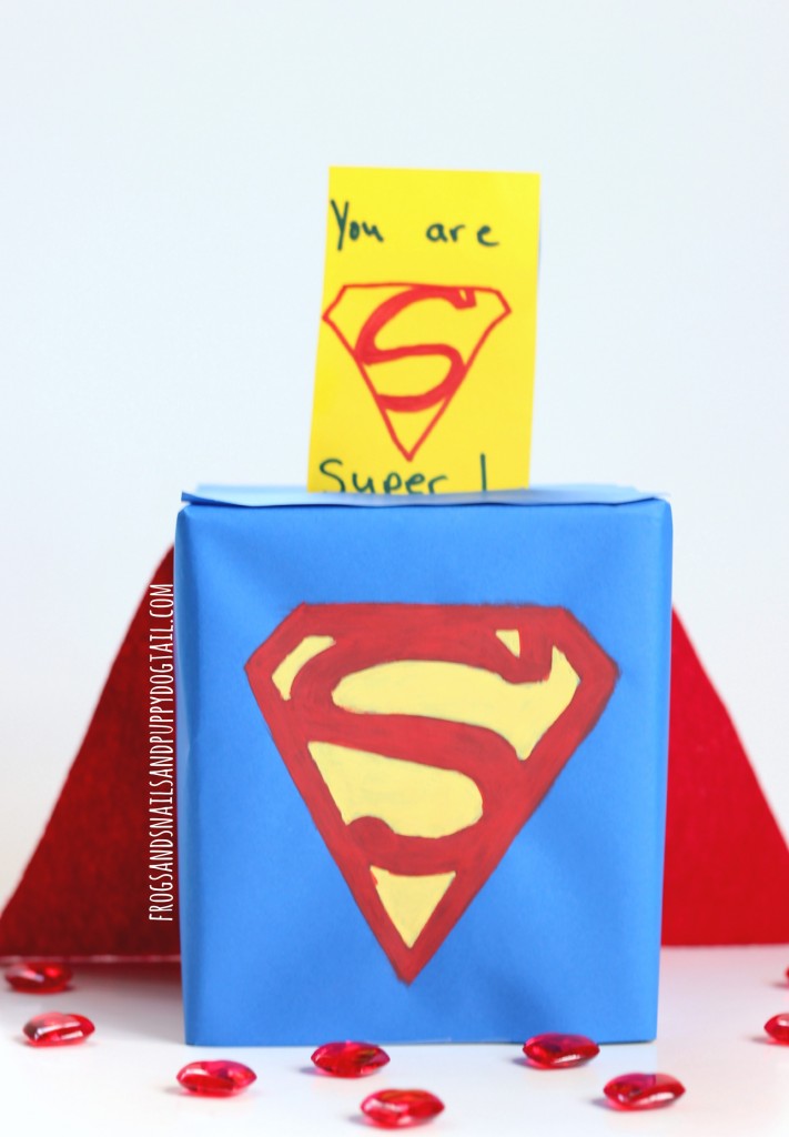 vlanetine card box holder superman 711x1024 1