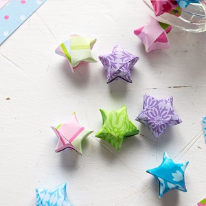 Welcome to Nanas DIY Fun Folded Paper Origami Lucky Stars Gift Kids Craft Video Tutorial Star Garland Decoration 5.1 1024x1536 1