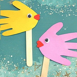 paper handprint fish puppets kid craft idea for summer gluedtomycrafts 683x1024 1