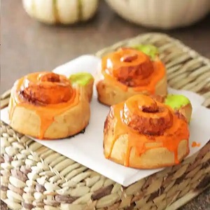 Cinnamon Roll Pumpkin Breakfast 1 web