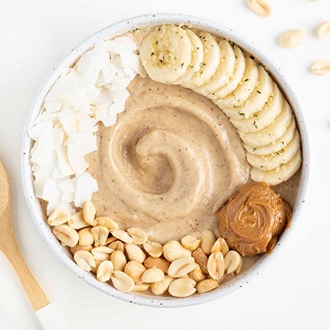 Peanut Butter Banana Smoothie Bowl 4
