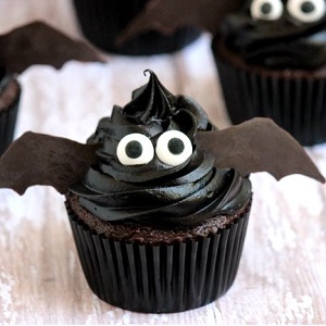 Easy20Bat20Cupcakes205 zpssszm8cli