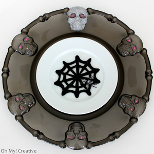 Glam Halloween Charger Plates made from dollar store platters OHMY CREATIVE.COM