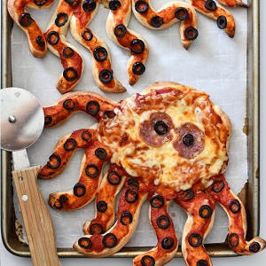 Octopus Pizzas 2 768x1139 1