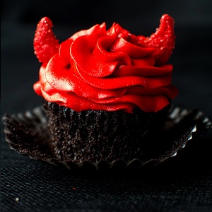 Spicy Devils Food Cupcakes abajillianrecipes.com 14