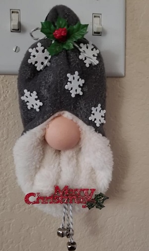 dollar tree slipper gnome craft