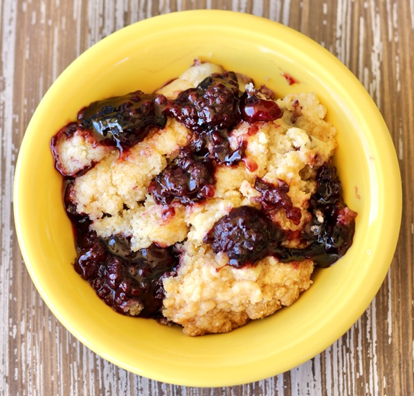 Blackberry Cobbler with Cake