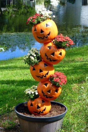 Tipsy Pumpkins fall yard decor
