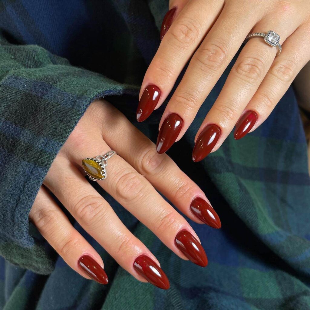 Explore stunning autumn nail designs with the best fall nail colors and nail art ideas. Get inspired by the latest trends in fall nail designs.