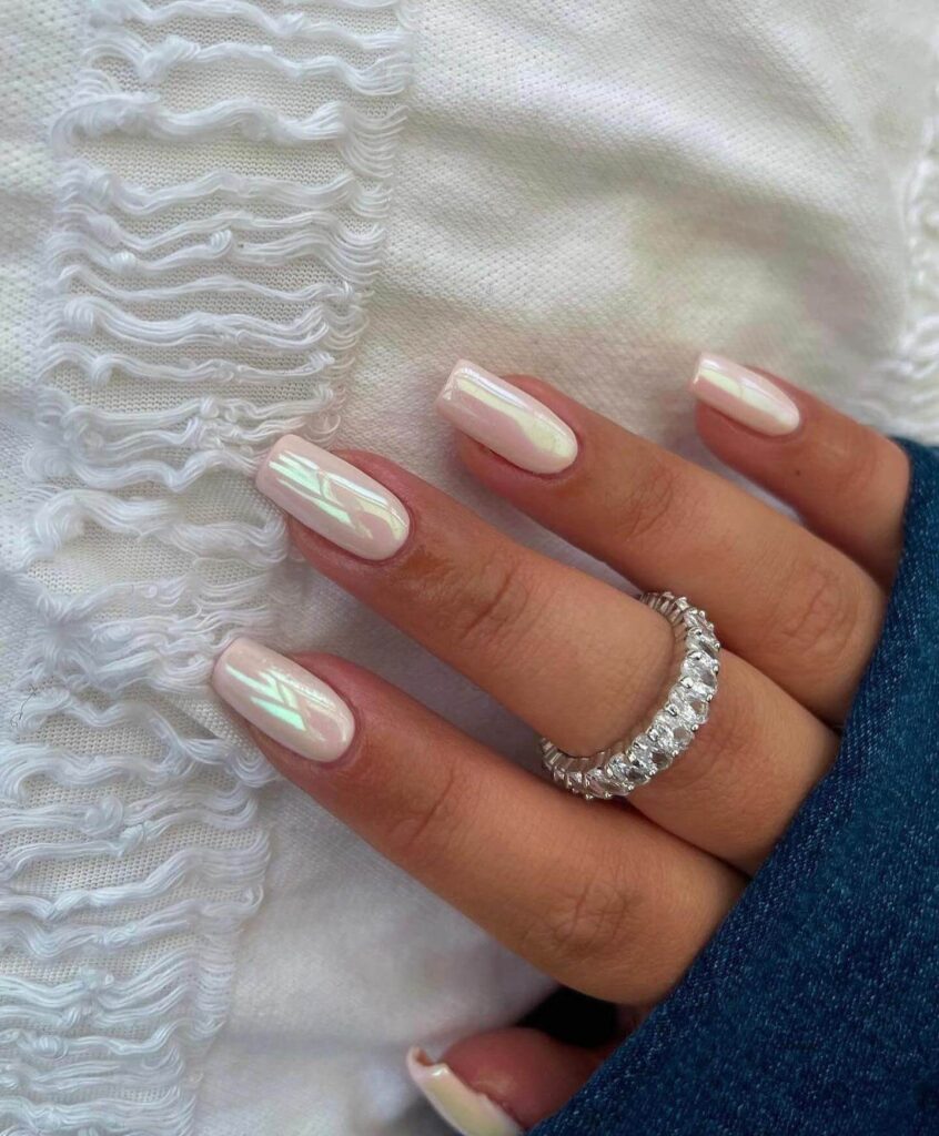 Discover the latest trends and ideas for chrome nails, including chrome nail designs, chrome nail art, and inspiration for all seasons and occasions.