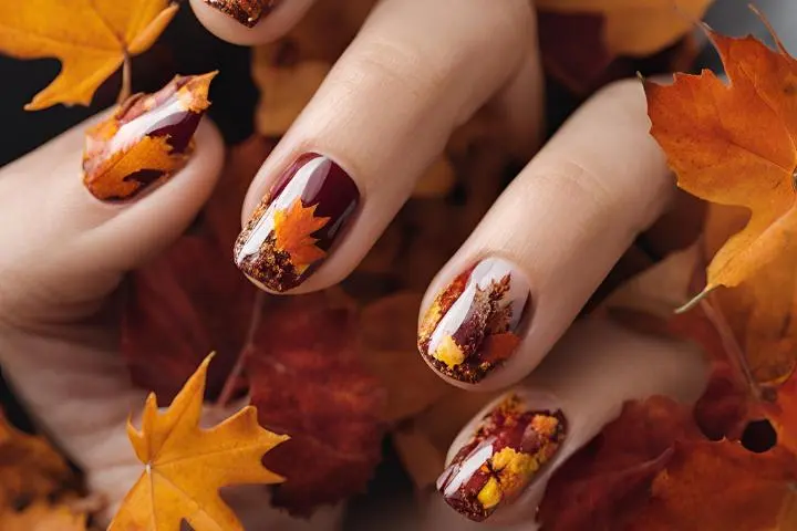 Discover the latest autumn nails trends with creative fall nail art, autumn nail designs, and the best fall nail colors for a stylish season.