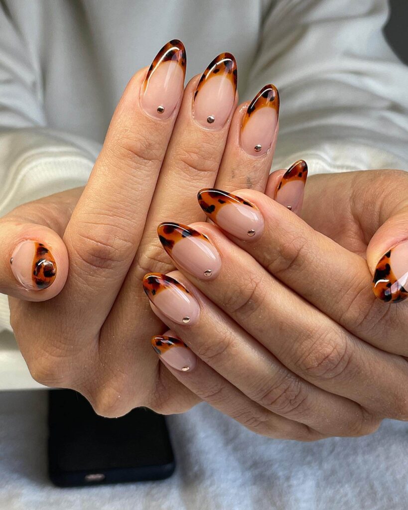 Discover the latest fall nail designs and autumn nail art trends. Explore fall nail colors and get inspired by the best and most popular fall nail colors.