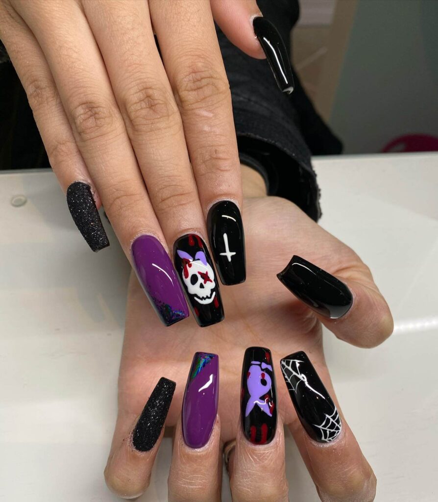 horror nails featuring creepy Halloween nails, zombie nails, and horror movie themed nails with eerie details.