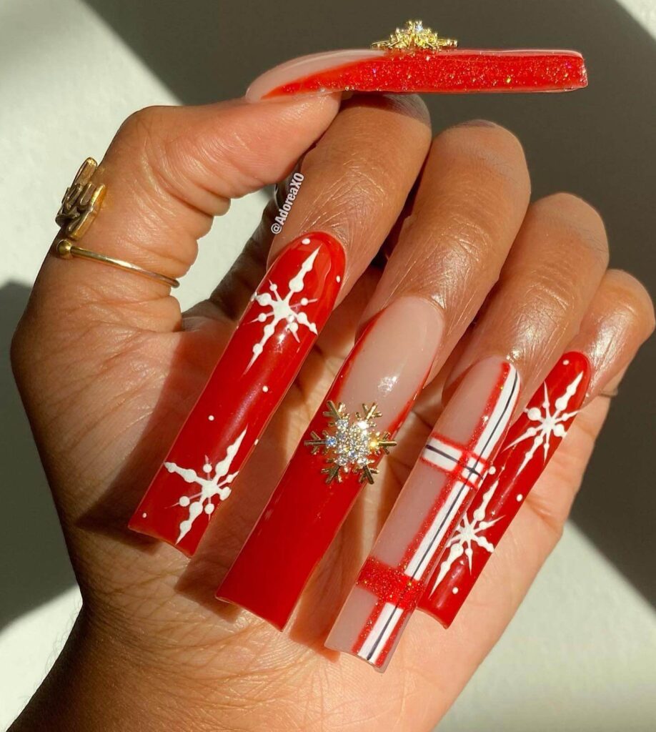 Christmas nail designs featuring snowflakes, reindeer nails, and Christmas tree nail art, perfect for the holiday season.