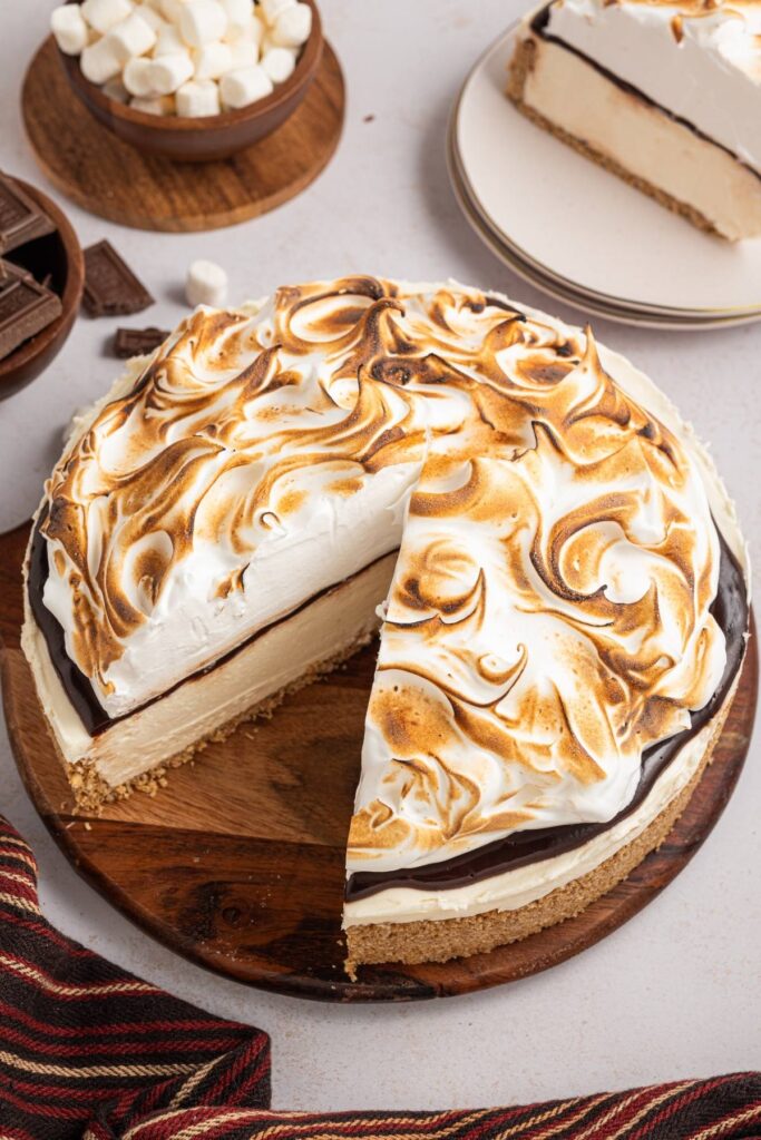 best no bake cheesecake with a creamy filling and buttery crust. Perfect for summer desserts, holidays, and easy no bake treats.